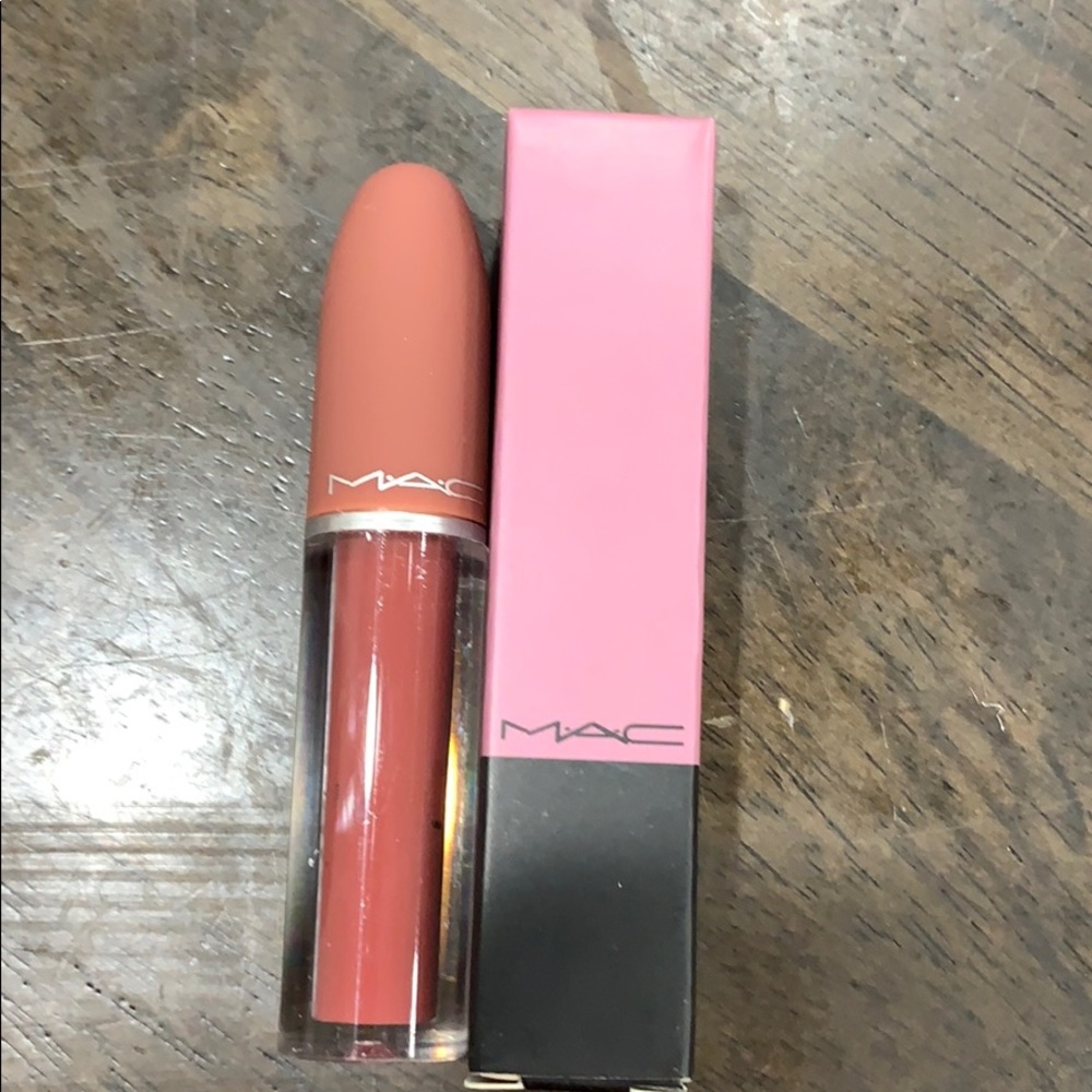MAC liquid matte lip gloss